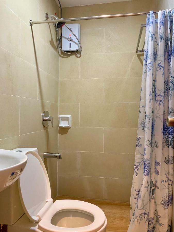 Davao Persimmon Suites Zewnętrze zdjęcie