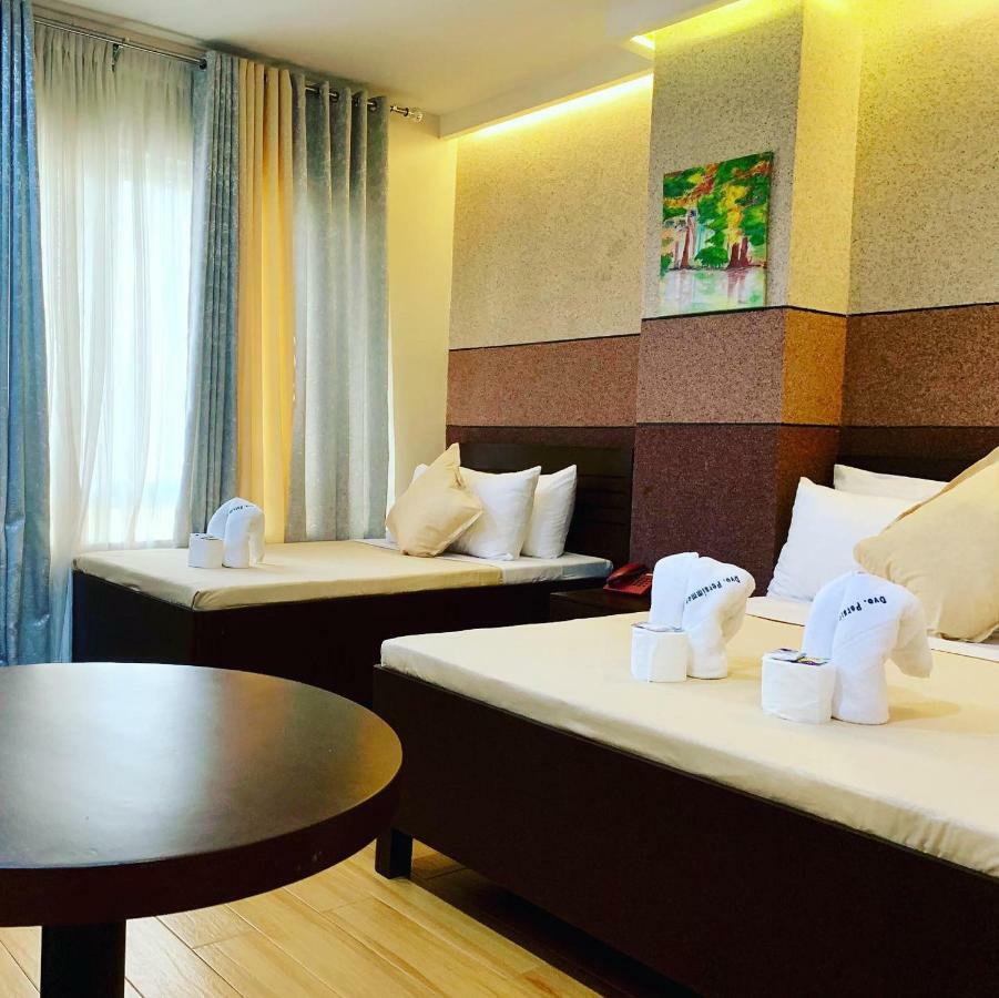 Davao Persimmon Suites Zewnętrze zdjęcie